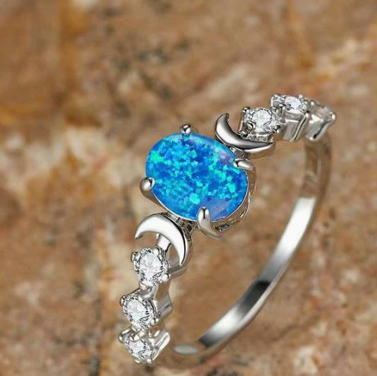 Triple Moon Love Ring
